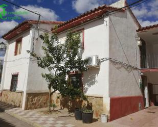 Exterior view of Flat for sale in Guarromán