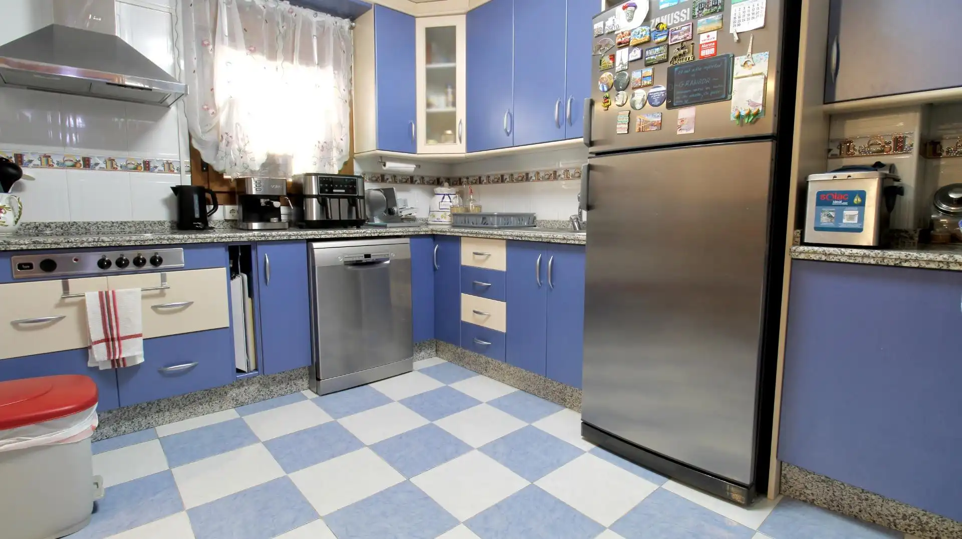 Cocina de Casa adosada en venta en Vegas del Genil con Aire acondicionado, Calefacción y Terraza