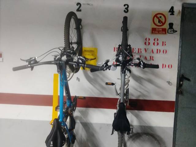 Garaje en Alquiler en Carrer del Pintor Peiró, 6 en Exposició