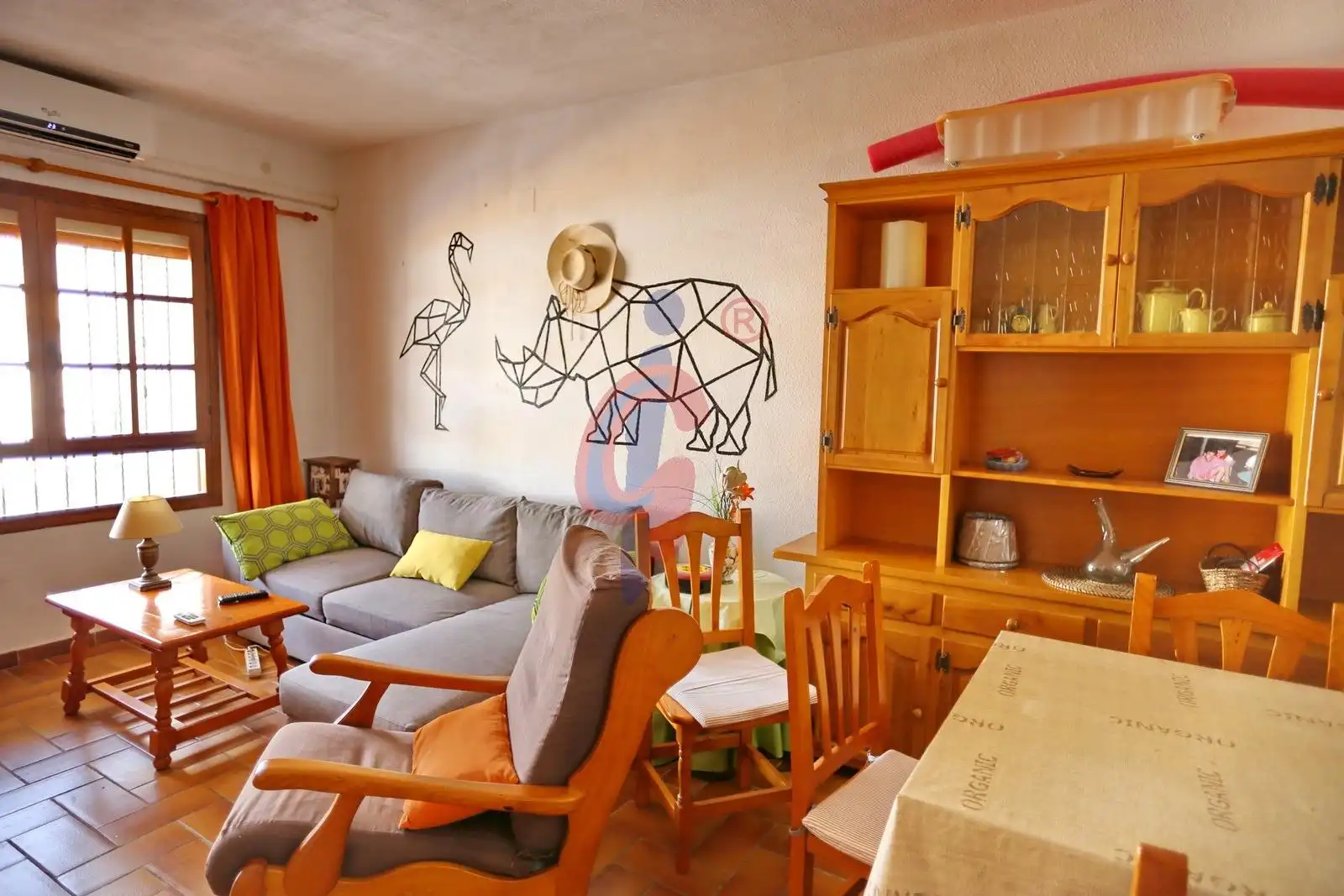 Sala d'estar de Casa adosada en venda en Torrevieja amb Aire condicionat, Calefacció i Terrassa