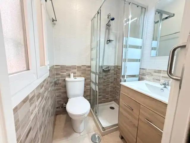 Baño de Piso en venta en Madrid con Aire acondicionado, Calefacción y Terraza