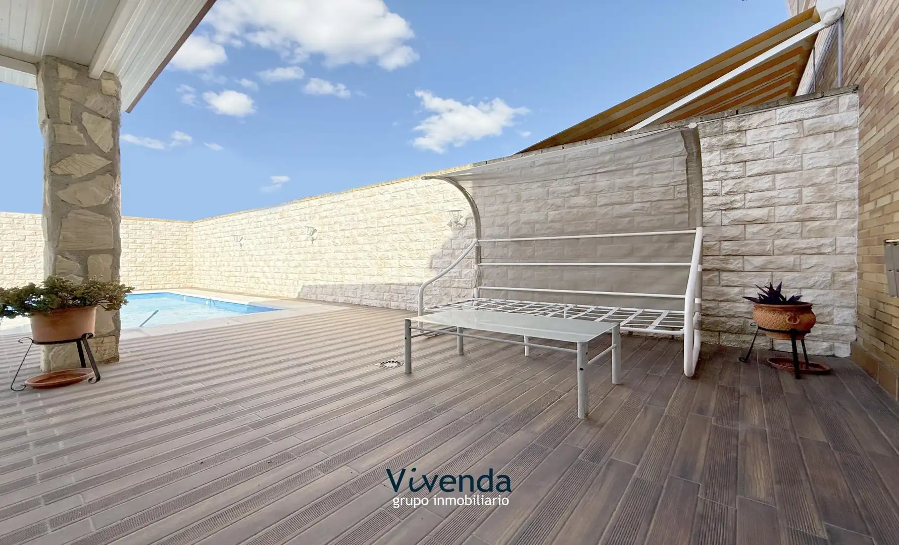 Terraza de Casa adosada en venta en Cedillo del Condado con Calefacción, Terraza y Trastero