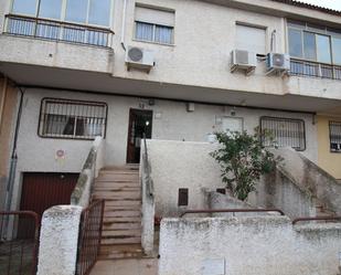 Vista exterior de Casa o xalet en venda en Cartagena amb Aire condicionat, Terrassa i Balcó