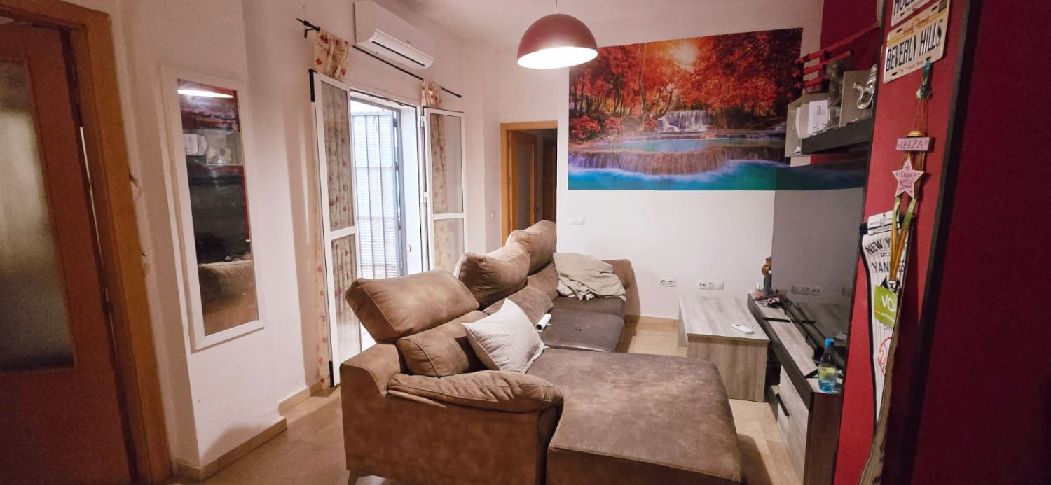 Living room of Flat for sale in Alcalá de Guadaira  with Balcony