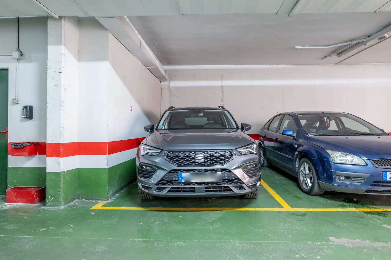 Parking of Duplexes for sale in Zaragoza  with Air Conditioner, Heating and Private garden