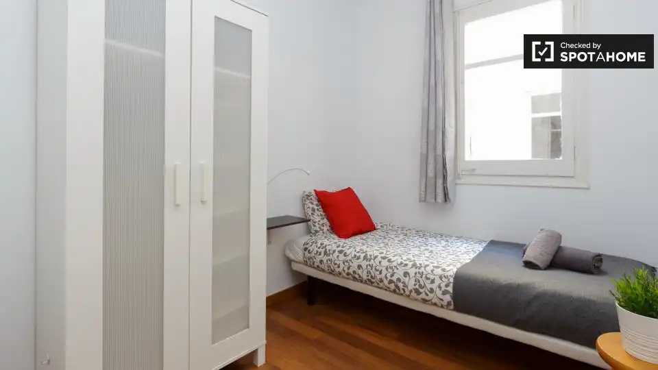 Zimmer in Santa Eulàlia