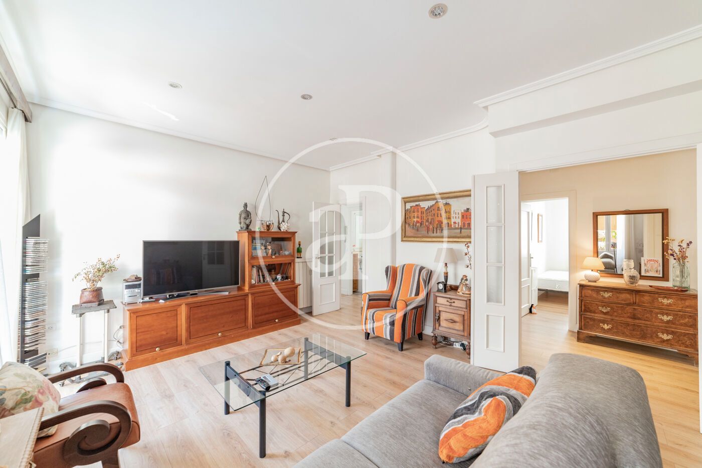 Living room of Flat for sale in  Madrid Capital  with Air Conditioner, Heating and Terrace