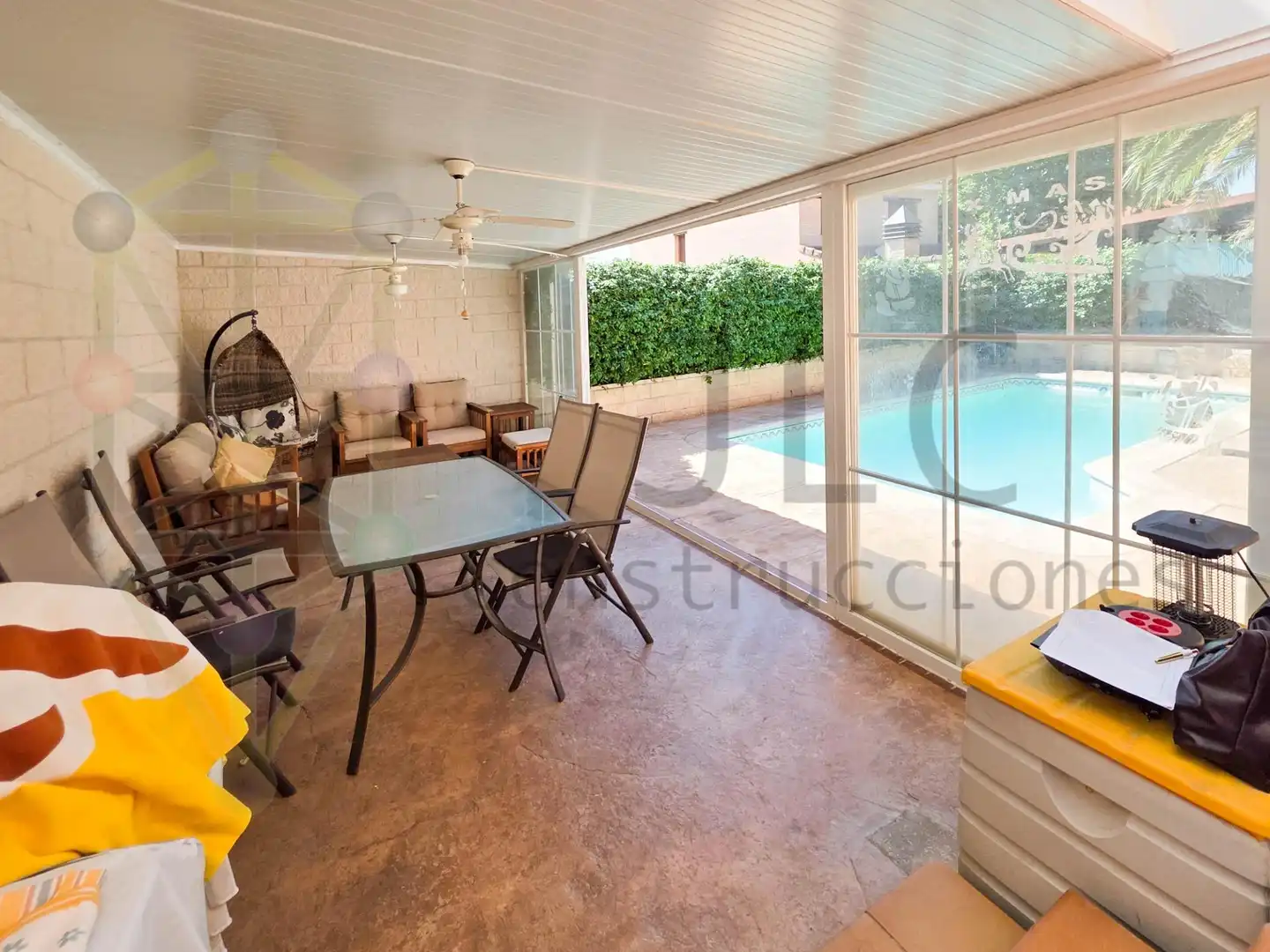 Terraza de Casa adosada en venta en El Casar con Calefacción y Piscina comunitaria