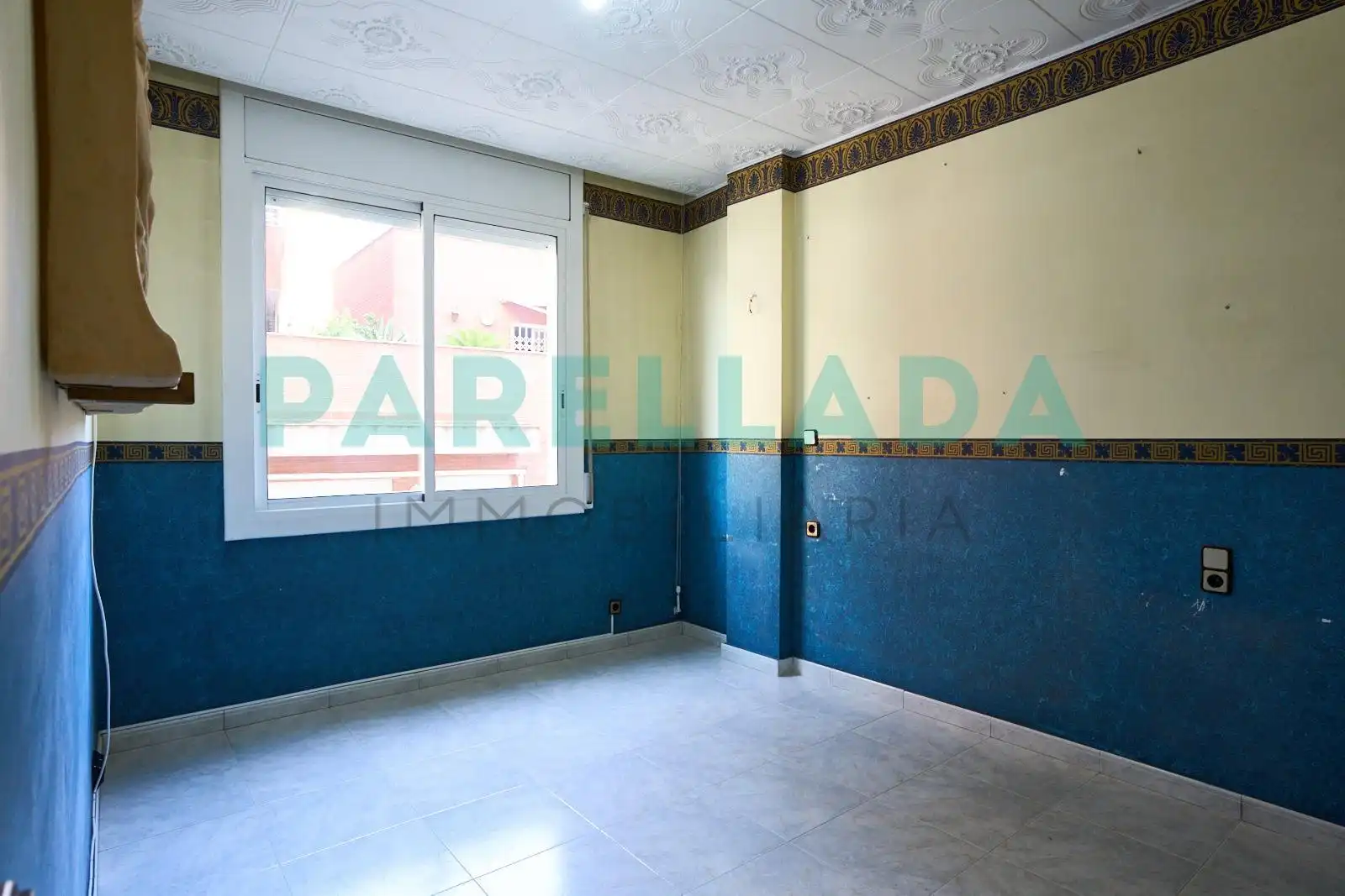 Bedroom of Flat for sale in Badalona  with Air Conditioner and Balcony