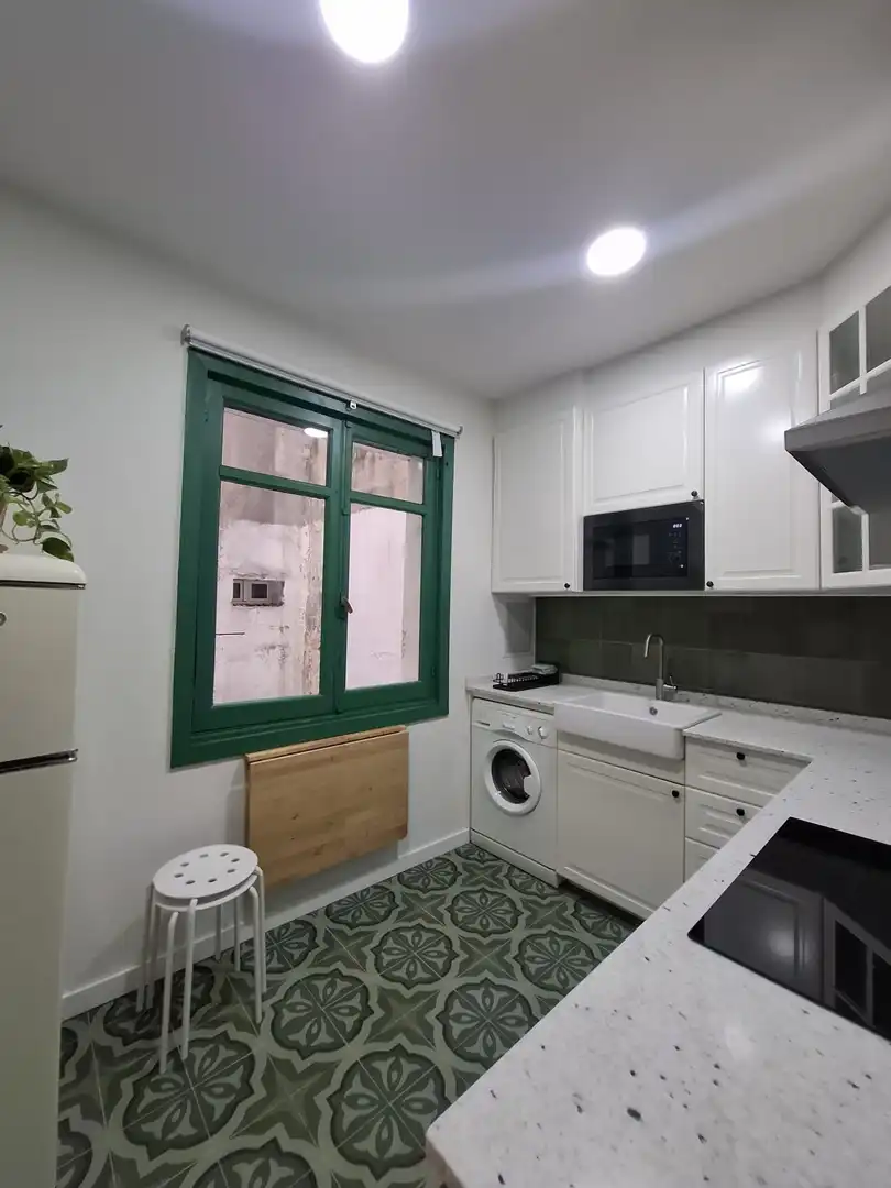 Kitchen of Flat for rent in Gijón   with Heating and Furnished