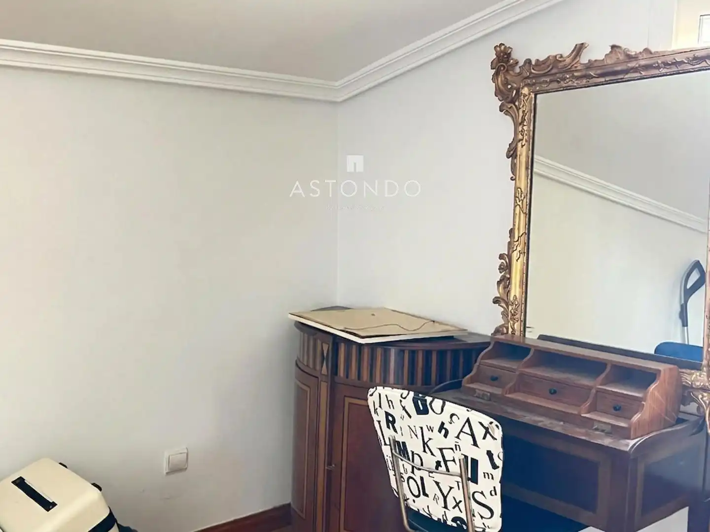 Habitación de Casa o chalet de alquiler en Ciudalcampo con Calefacción, Jardín privado y Terraza