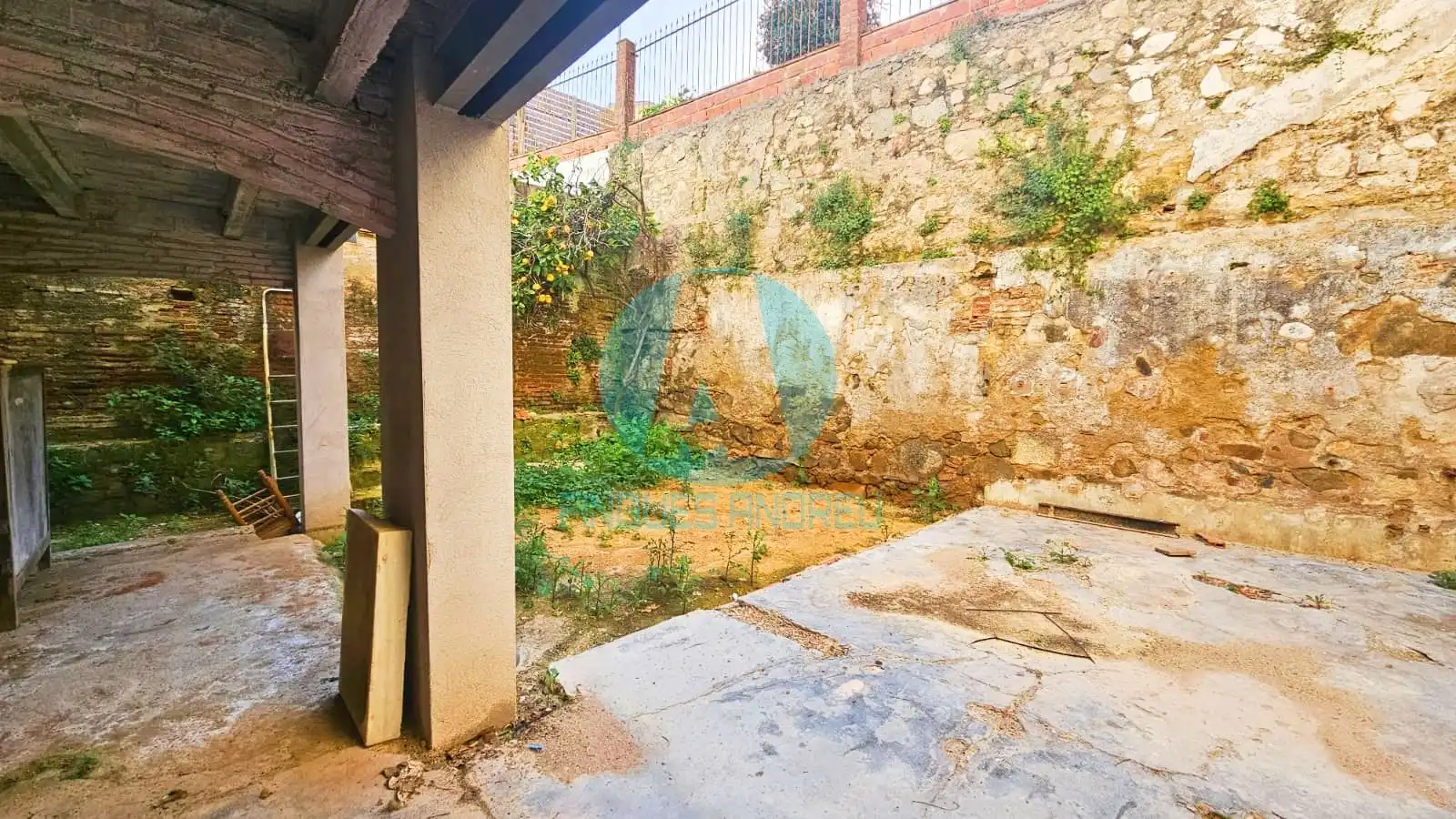 Flat for sale in Argentona  with Private garden
