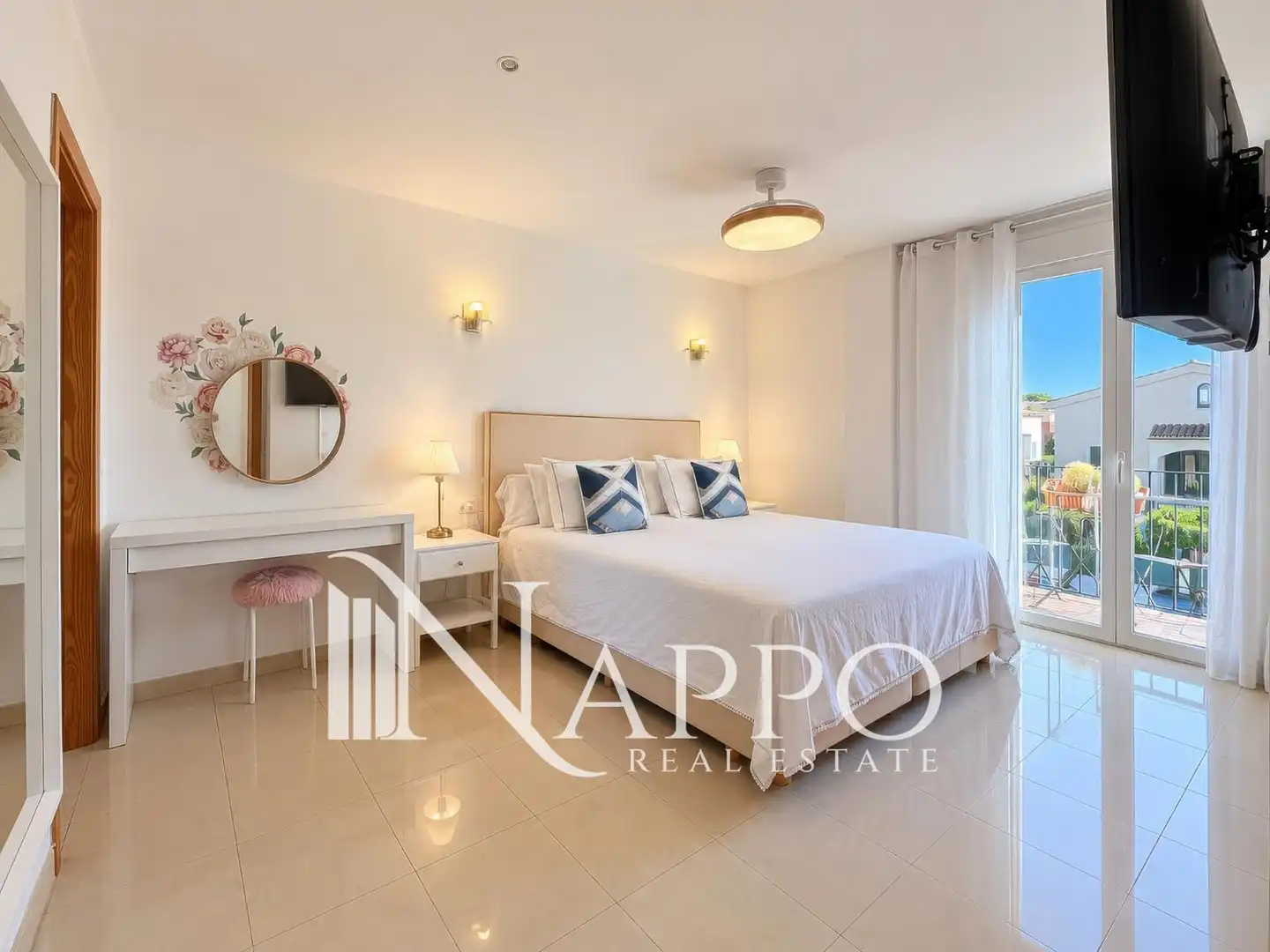 Schlafzimmer von Dachboden zum Verkauf in Marratxí mit Klimaanlage, Terrasse und Schwimmbad