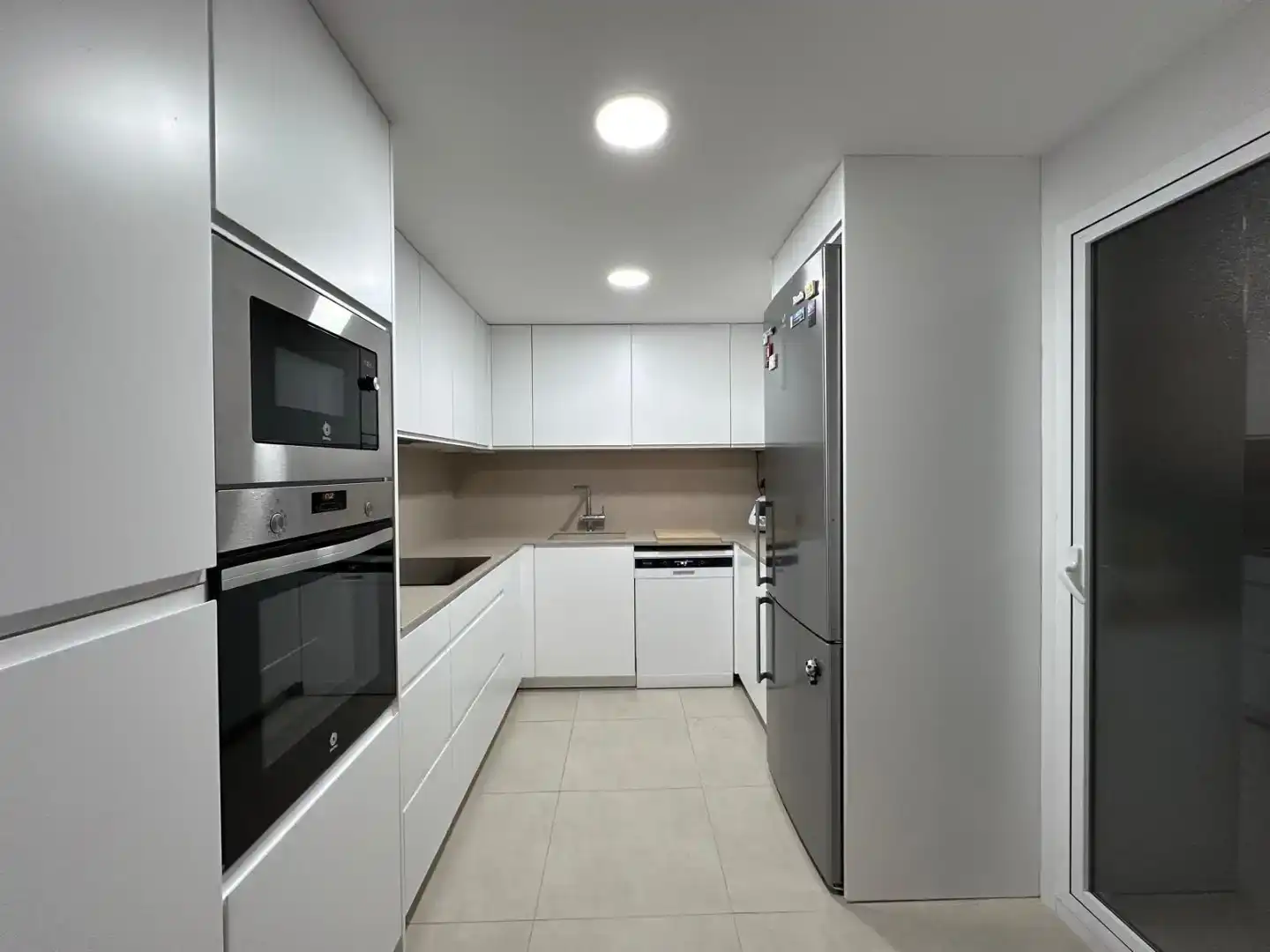 Cocina de Piso en venta en  Valencia Capital con Aire acondicionado