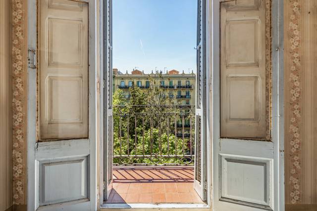 Piso en Venta en Passeig de Sant Joan en El Camp d'en Grassot i Gràcia Nova