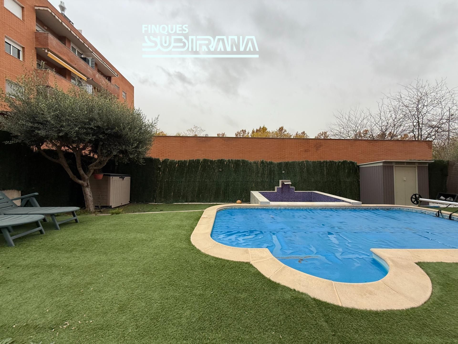 Piscina de Piso en venta en Igualada con Calefacción, Jardín privado y Parquet