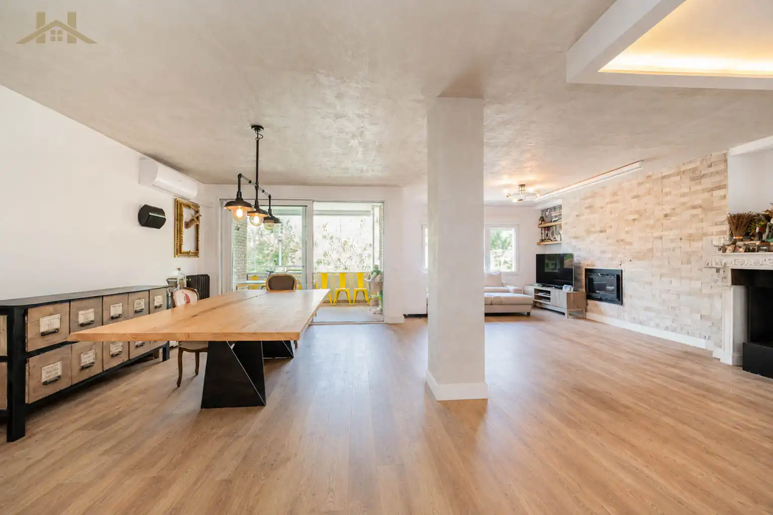 Sala de estar de Piso en venta en Pozuelo de Alarcón con Aire acondicionado, Calefacción y Terraza