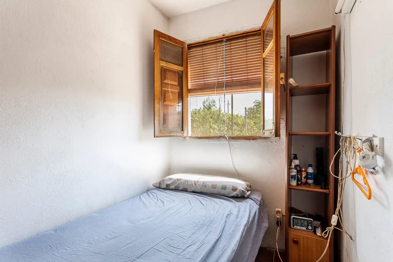 Habitación de Casa o chalet en venta en Vilamarxant con Aire acondicionado, Calefacción y Jardín privado