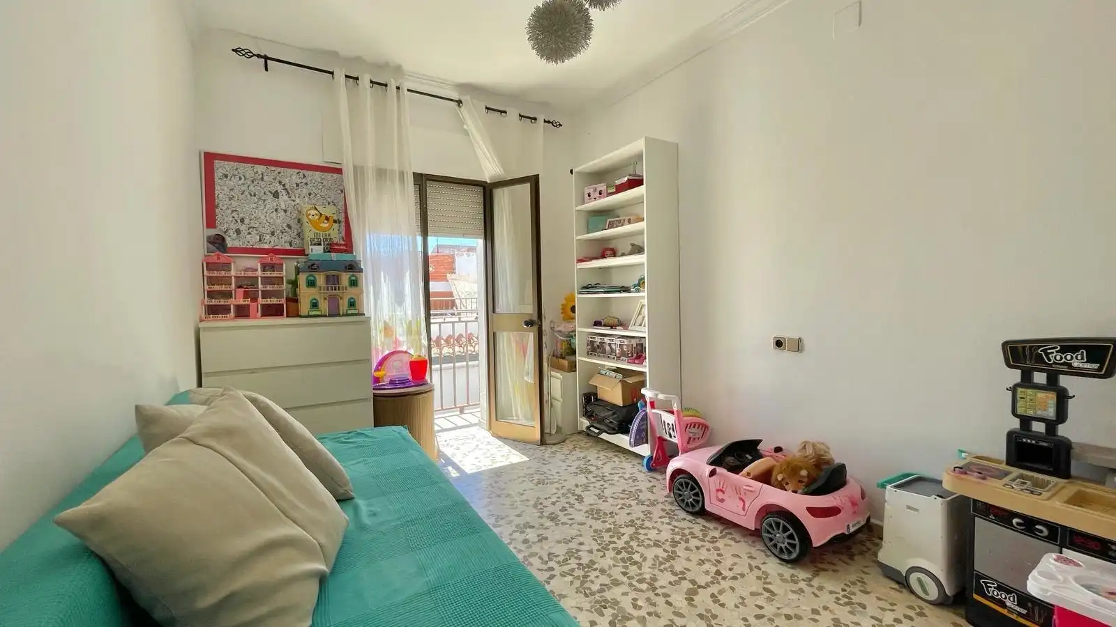 Habitación de Piso en venta en El Cuervo de Sevilla con Aire acondicionado