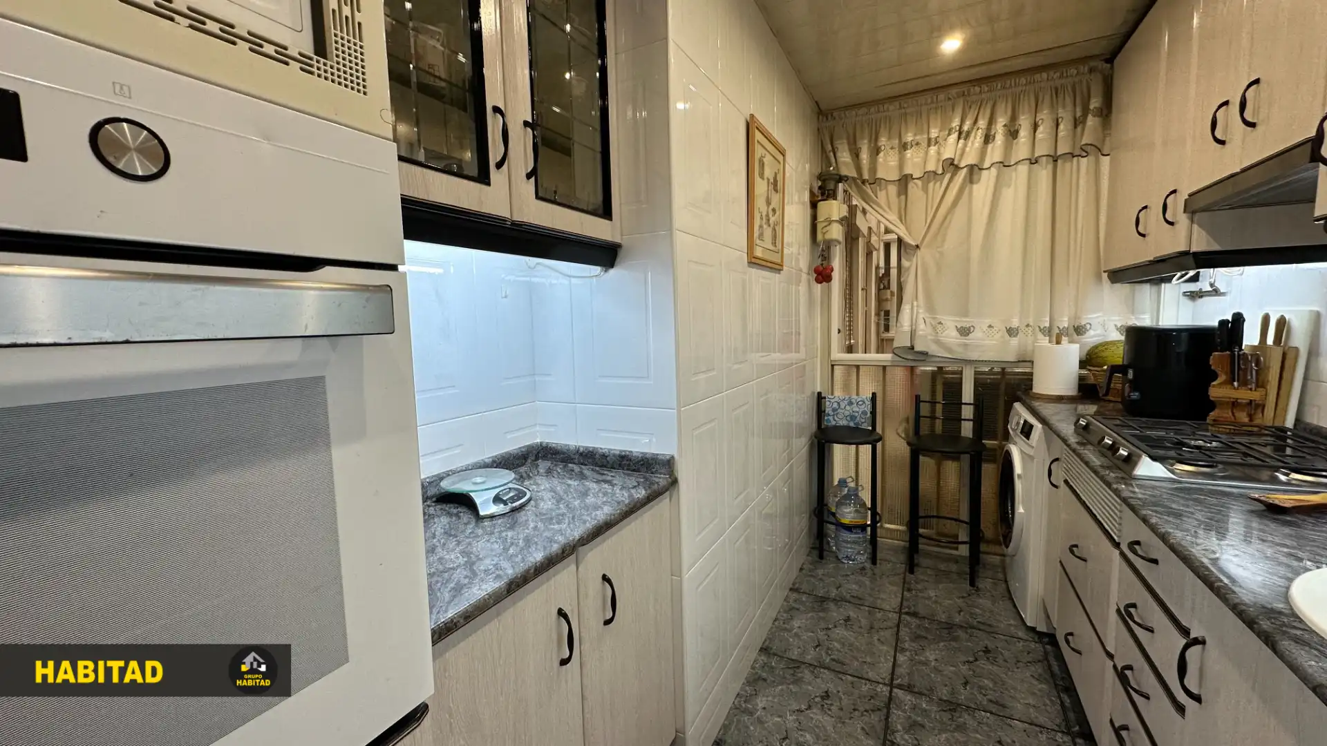 Cocina de Piso en venta en Sant Boi de Llobregat con Balcón