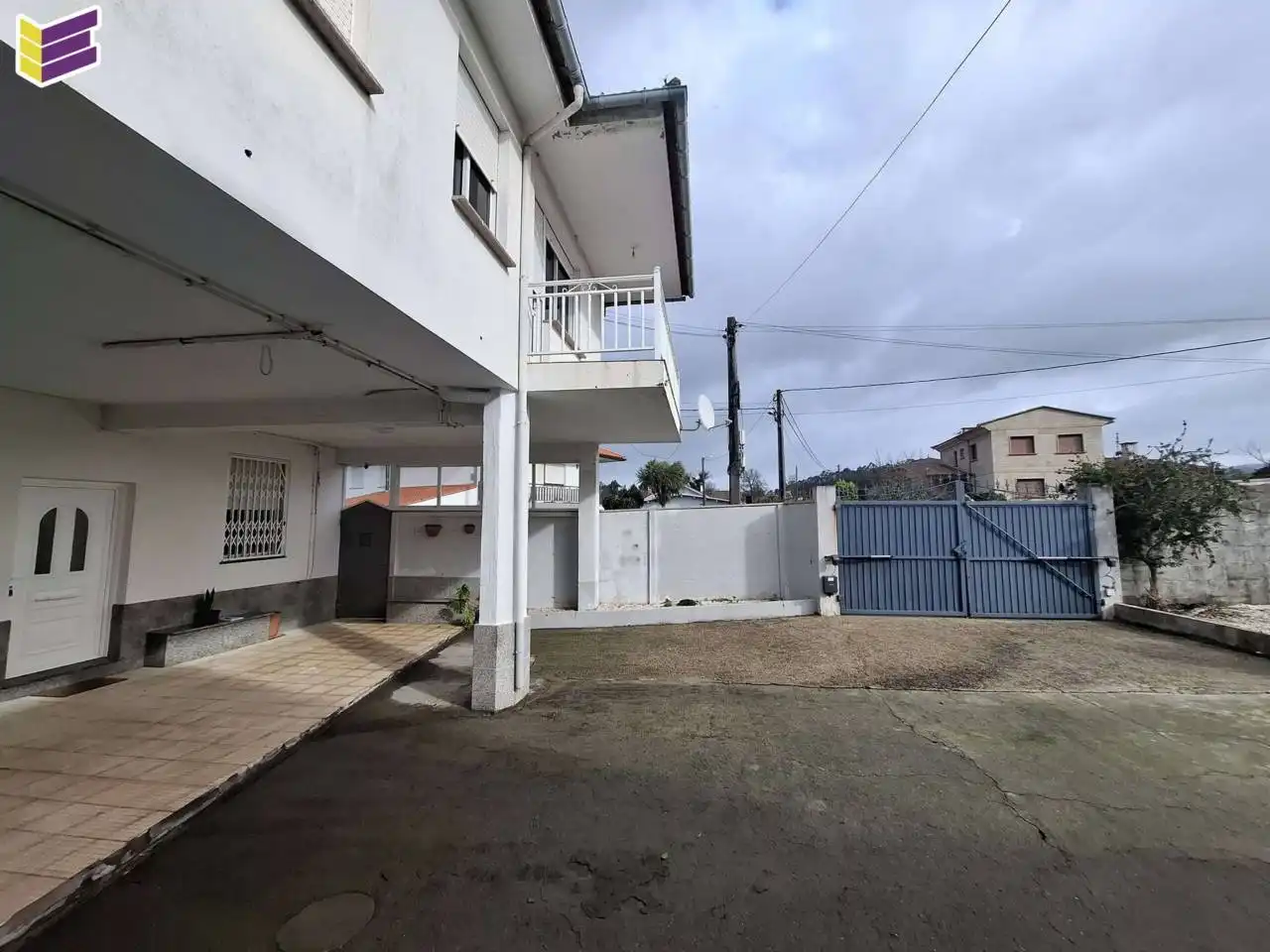 Vista exterior de Casa o chalet en venta en Chantada con Calefacción y Balcón