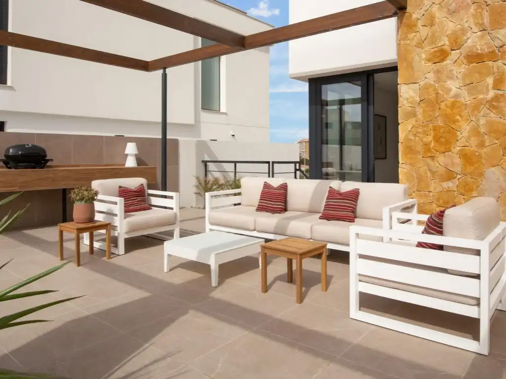 House with pool for sale in Calle Juan Marse-Cmor, imagen 9
