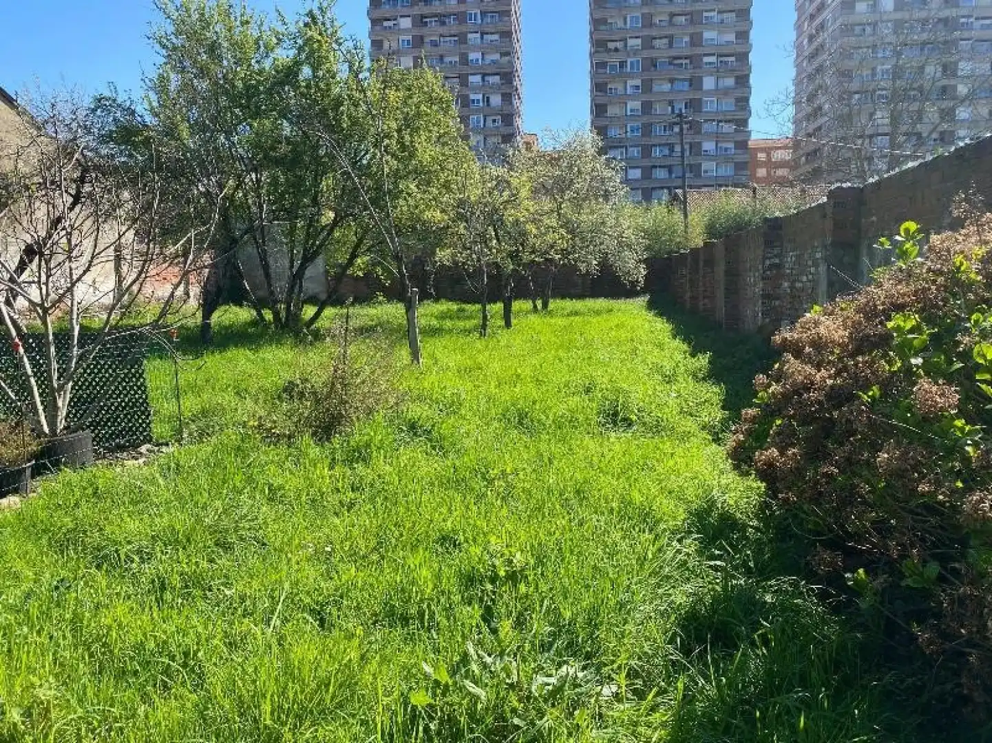 Casa o chalet en venta en Torrelavega  con Calefacción, Jardín privado y Terraza