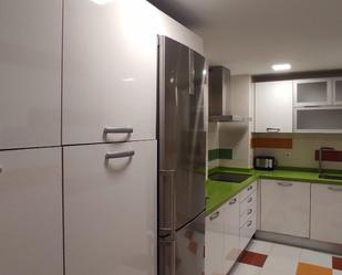 Kitchen of Flat to rent in Dos Hermanas