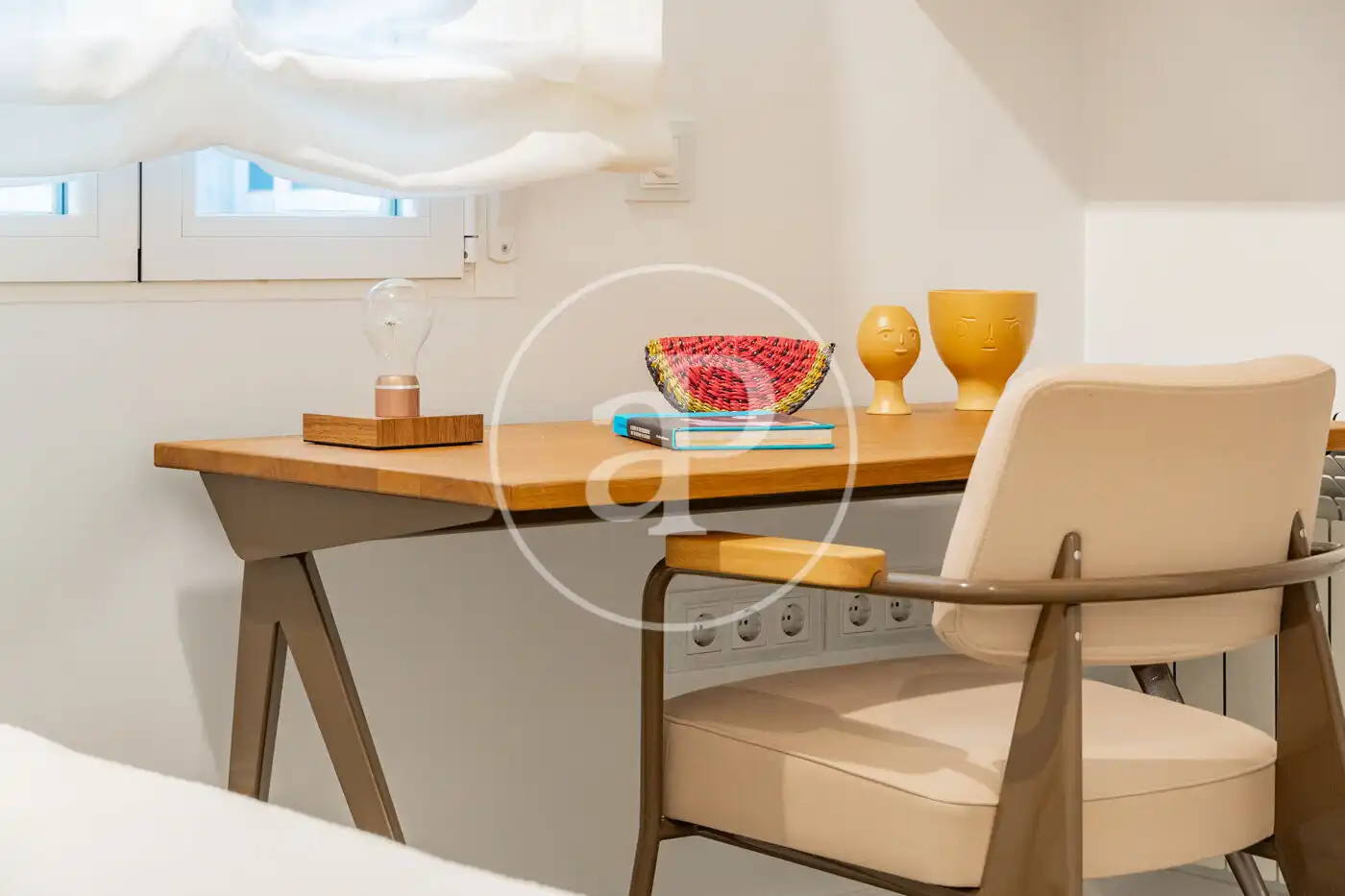 Flat for sale in Madrid  with Air Conditioner, Heating and Balcony