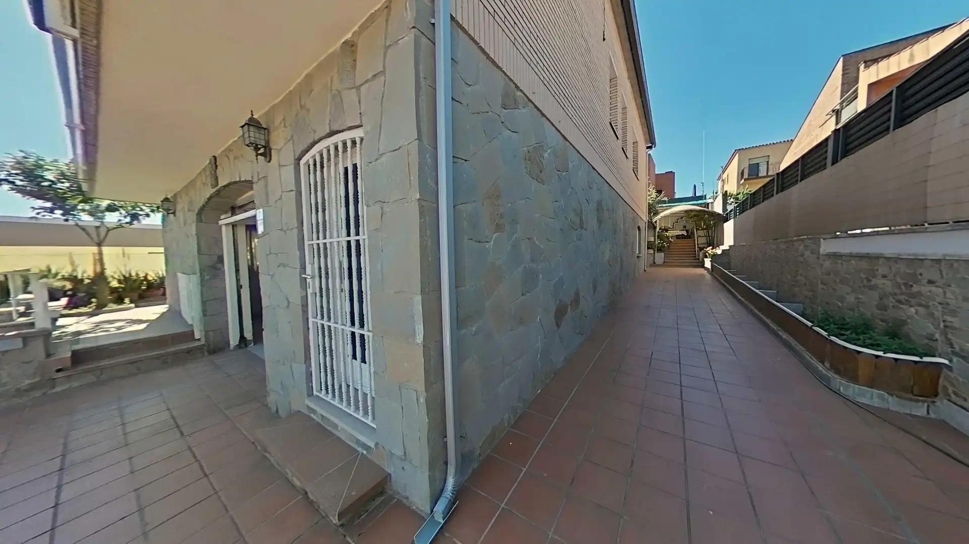 Exterior view of Houses for sale in Terrassa  with Air Conditioner, Heating and Terrace