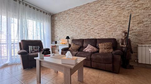 Foto 3 de Pis en venda a Carrer del Carrilet, La Bisbal d'Empordà, Girona