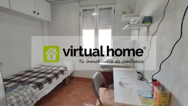 Habitación de Apartamento en venta en Benidorm con Aire acondicionado, Jardín privado y Amueblado
