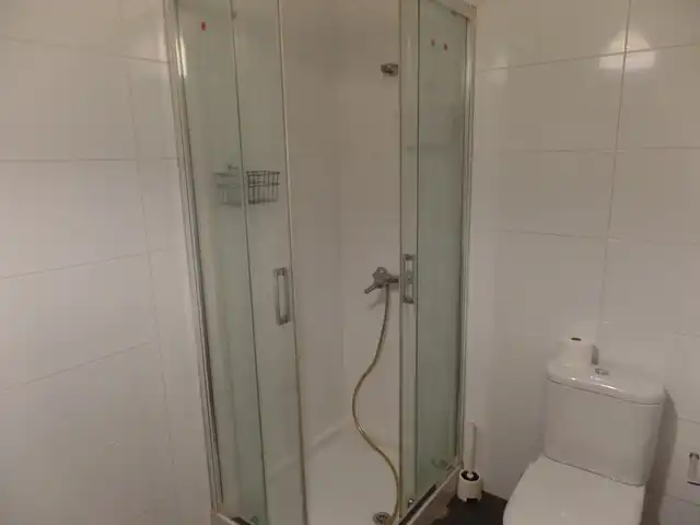 Baño de Piso en venta en Madrid con Aire acondicionado, Calefacción y Terraza