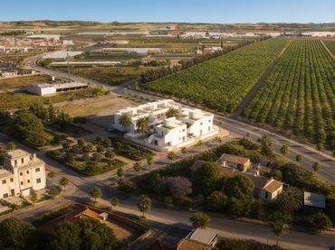 Baixos d'obra nova amb piscina en venda a Calle Siglo XXI