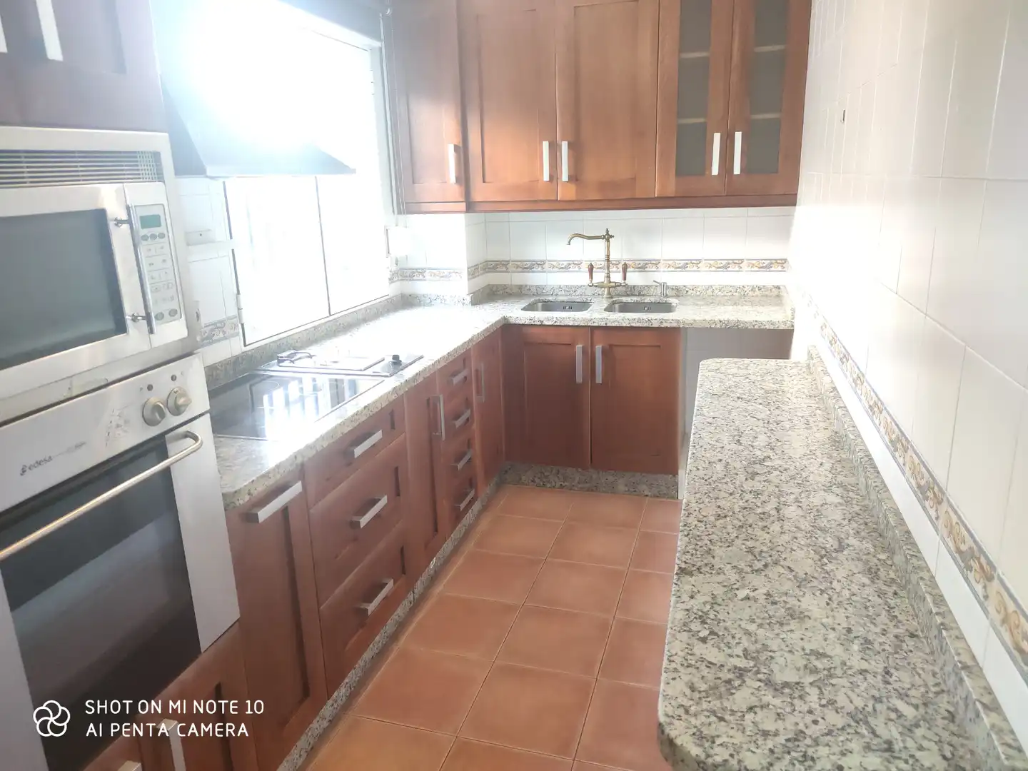 Cuina de Casa o xalet en venda en Monachil amb Aire condicionat, Calefacció i Traster