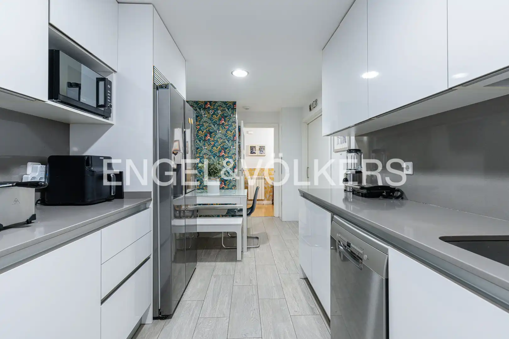 Kitchen of Flat for sale in Zona Monte El Pilar