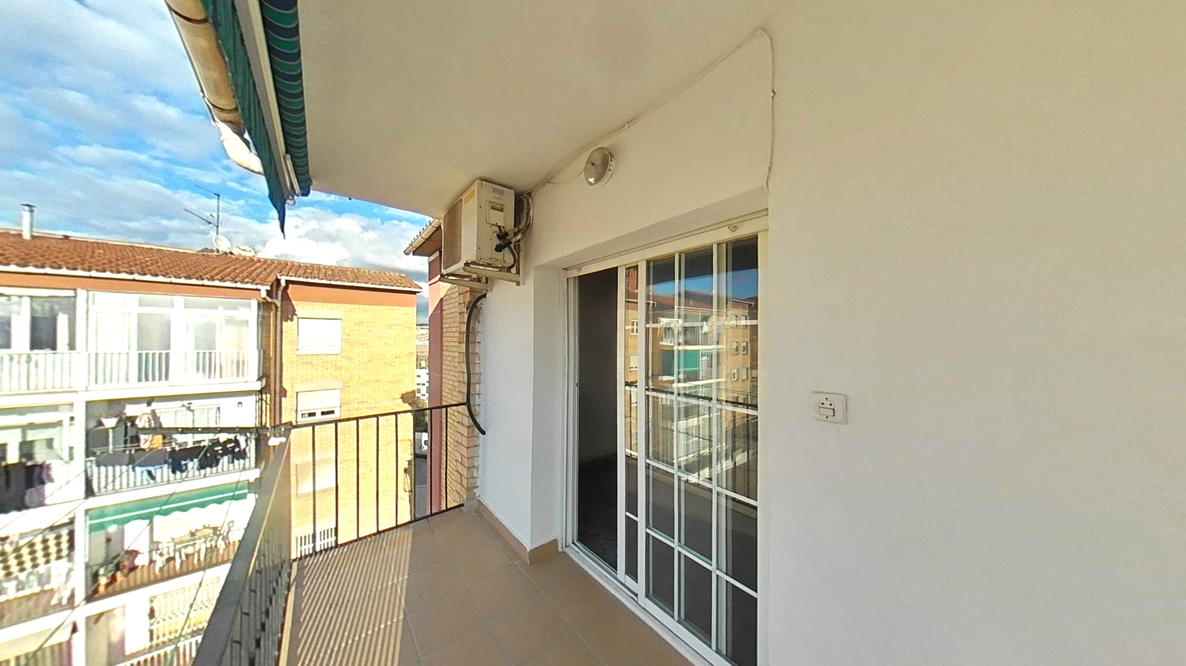 Flat for sale in Mossen Josep Forn, Llevant