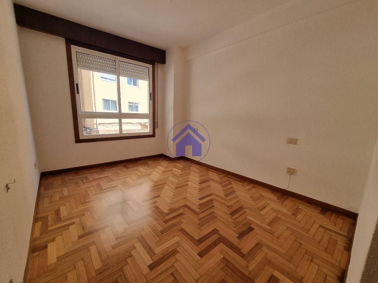 Bedroom of Apartment for sale in Vigo   with Heating, Parquet flooring and Storage room
