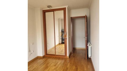 Photo 5 of Flat for sale in Calle Canarias, Pumarín, Gijón