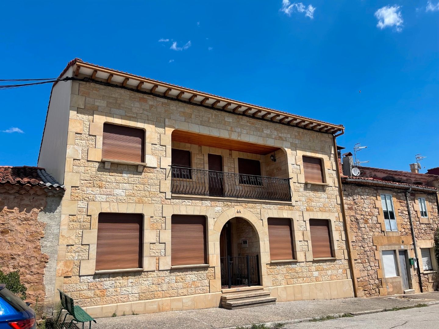 Single-family semi-detached for sale in Palacios de la Sierra