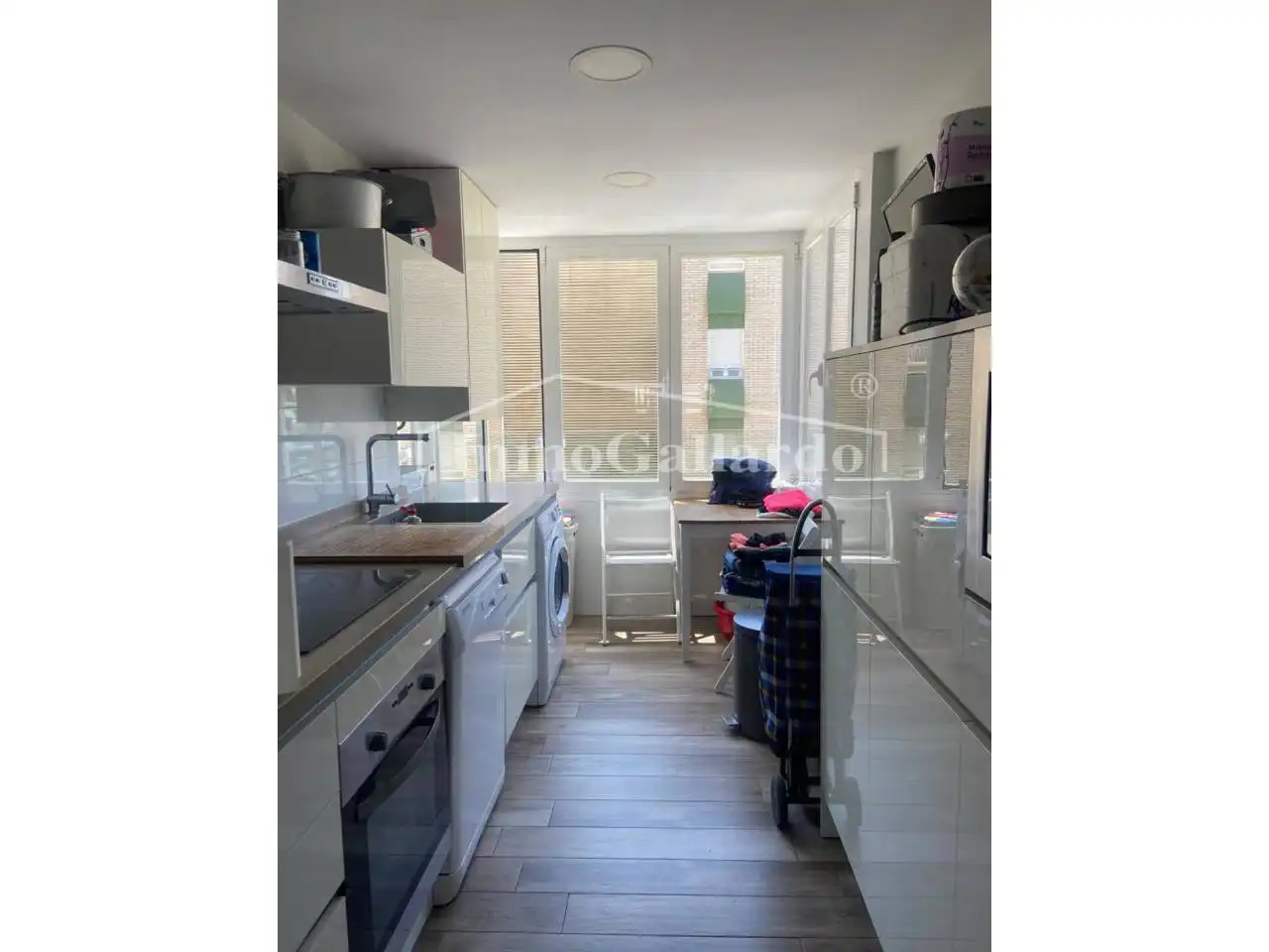 Kitchen of Flat for sale in Málaga  with Air Conditioner, Terrace and Alarm