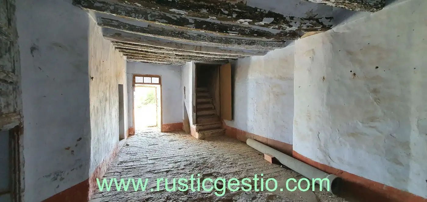 Finca rústica en venda en Sant Pere Sallavinera amb Terrassa i Traster