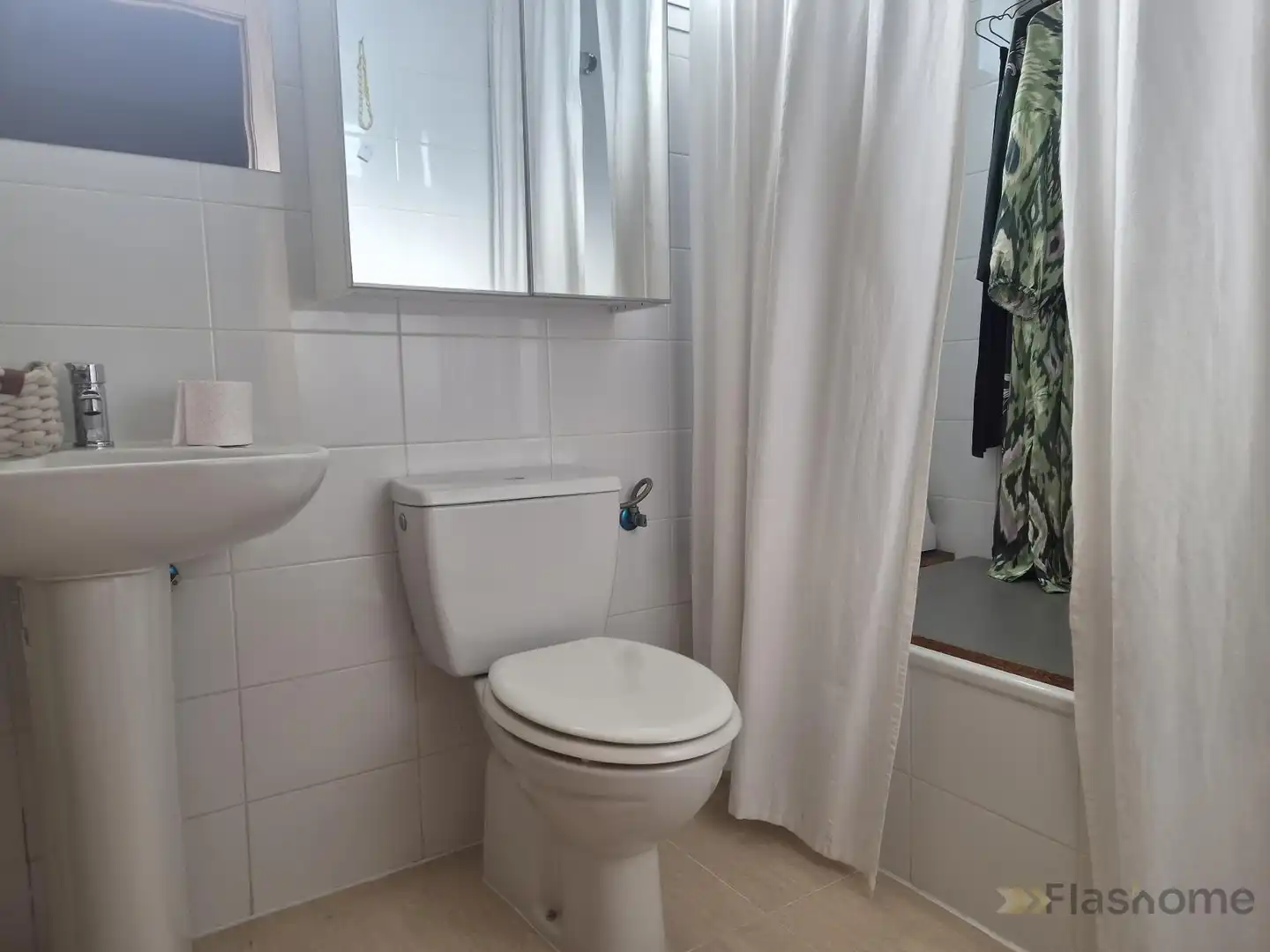 Bany de Pis en venda en Badajoz amb Terrassa i Balcó