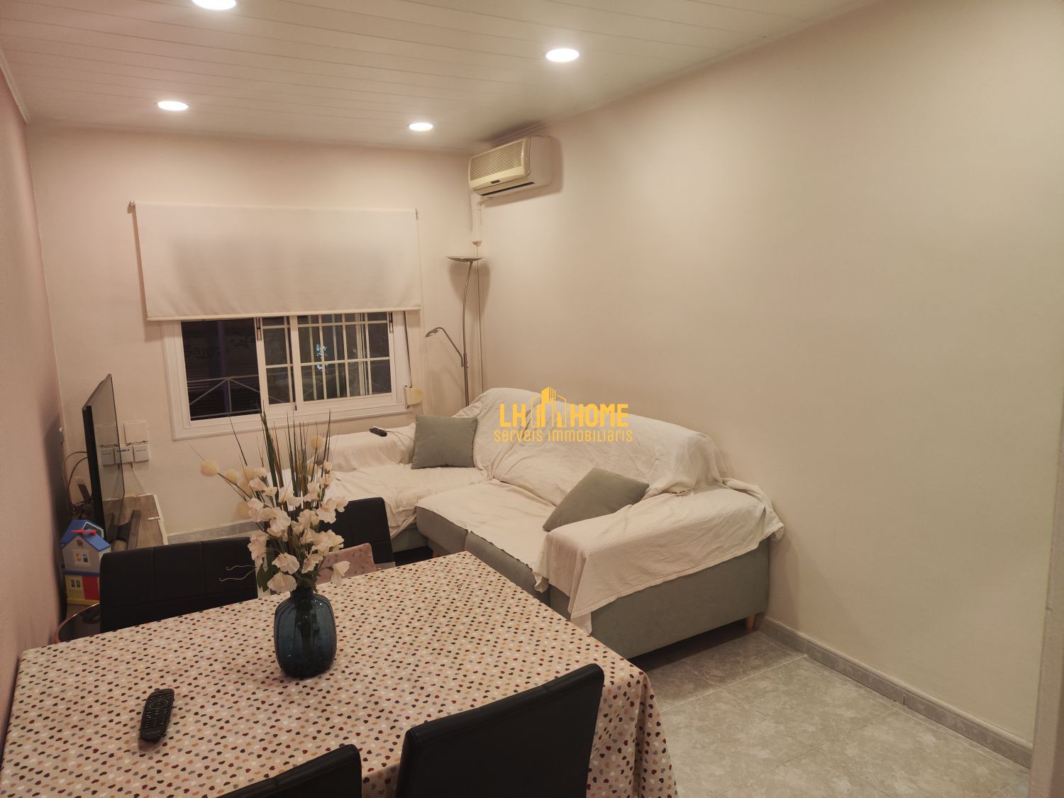 Flat for sale in VENTURA GASSOL, Sant Josep, Centre - Sant Josep - Sanfeliu, L'Hospitalet de Llobregat