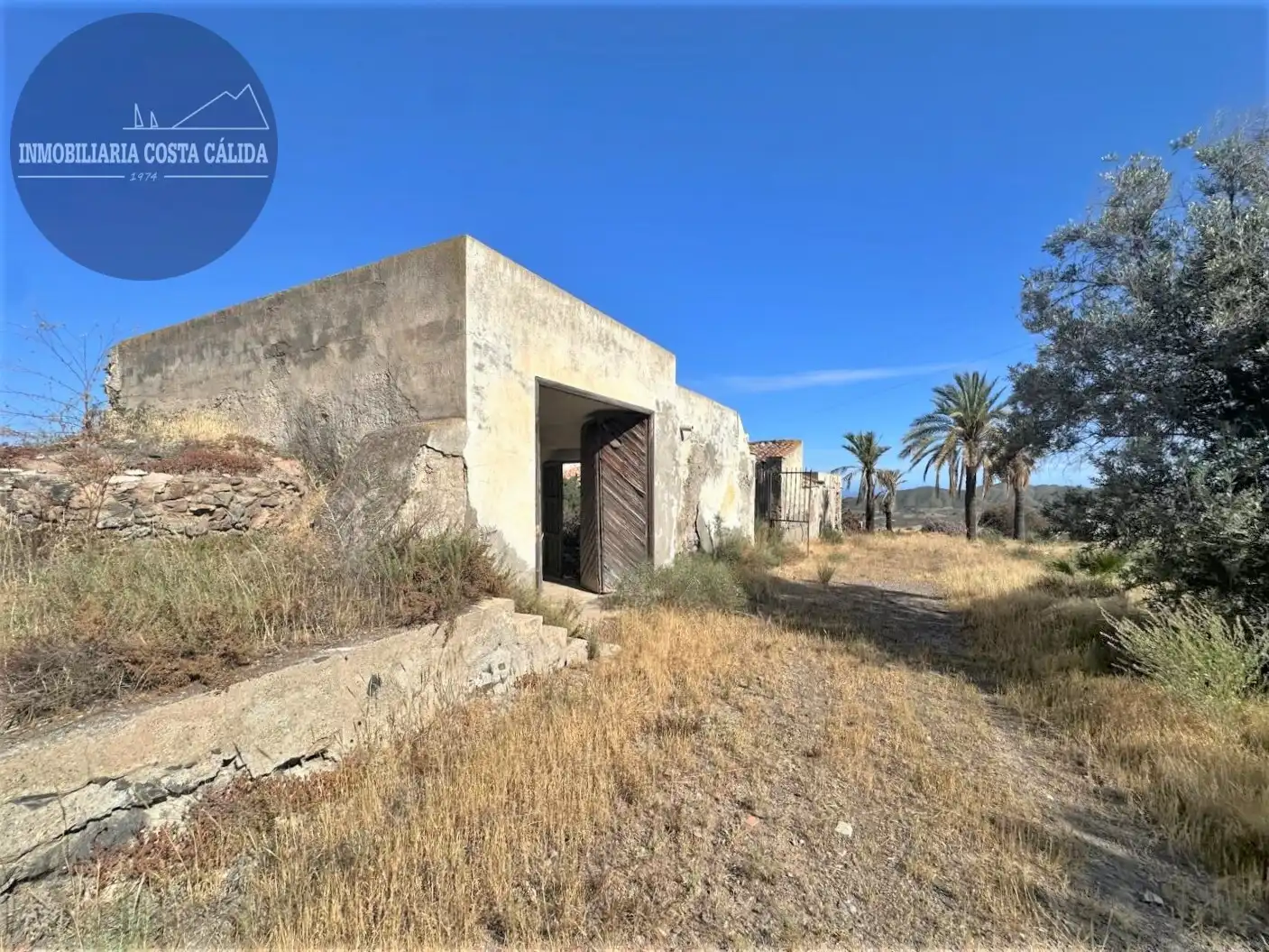 Vista exterior de Finca rústica en venda en Águilas amb Jardí privat, Terrassa i Traster