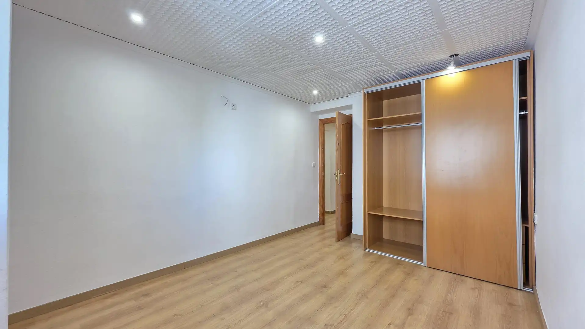 Piso en venta en Gandia con Balcón