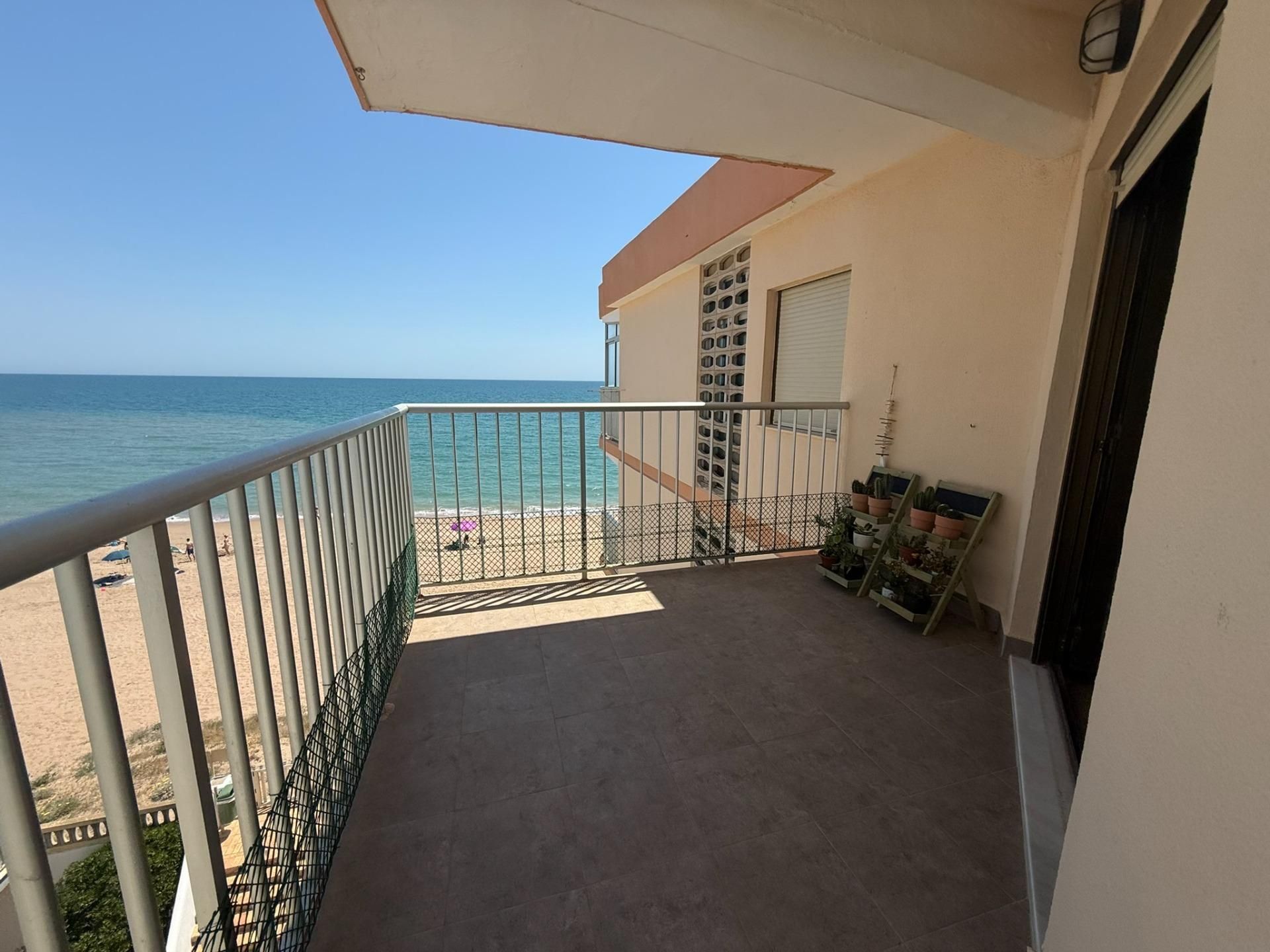 Terrassa de Apartament en venda en Tavernes de la Valldigna amb Terrassa i Balcó