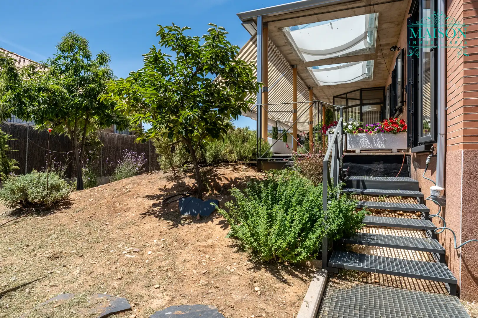 Terraza de Casa o chalet en venta en Valdetorres de Jarama con Aire acondicionado, Calefacción y Jardín privado
