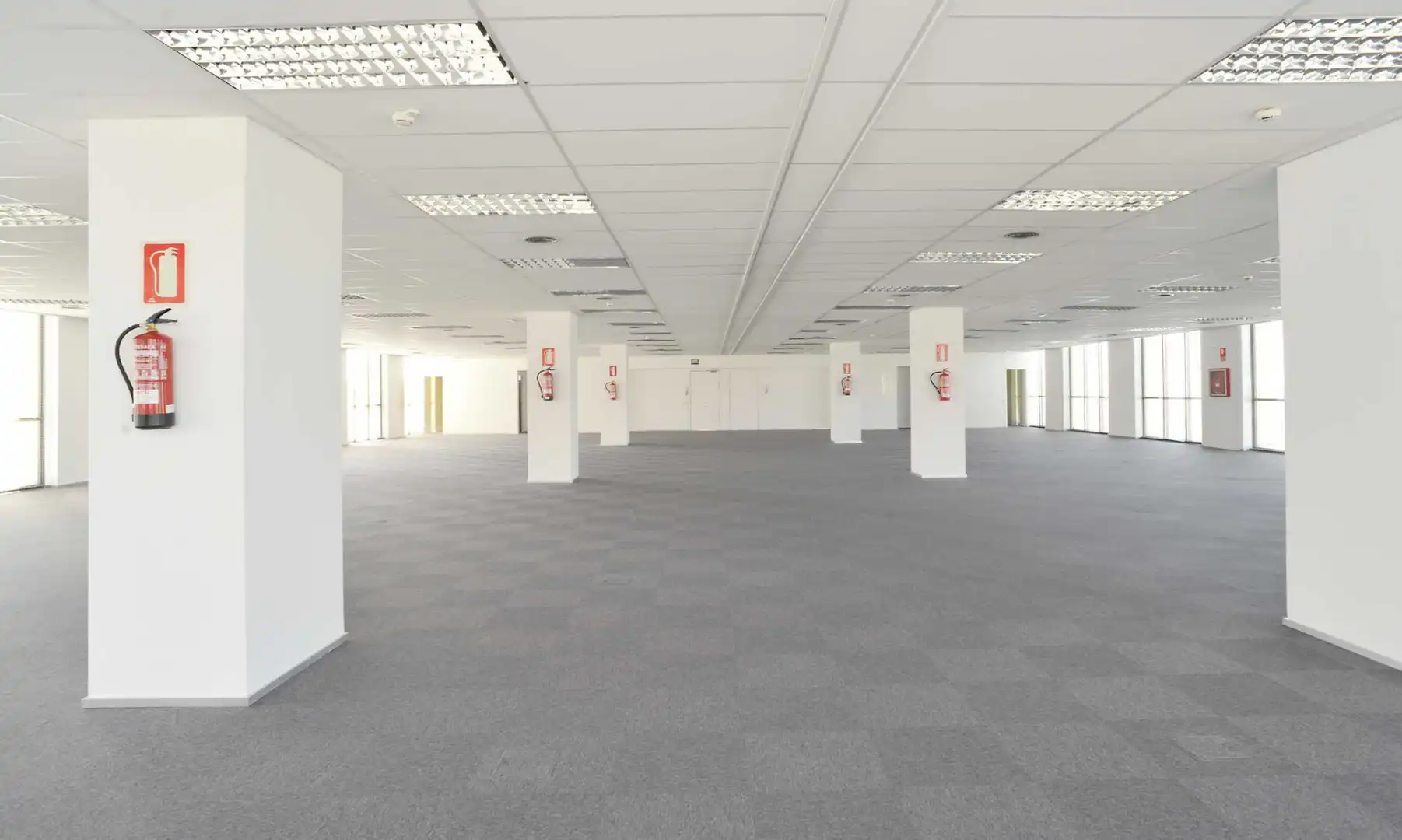 Ufficio con ascensore in affitto a Avinguda Baix Llobregat, imagen 11