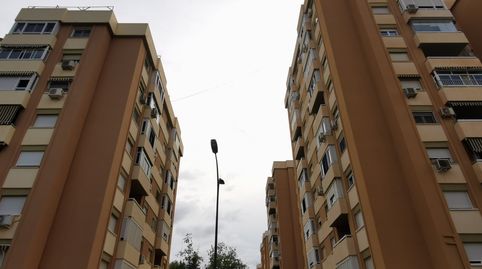 Foto 2 de Pis en venda a Calle Poeta Agustín Ruano, Martiricos - La Roca - La Rosaleda, Málaga Capital